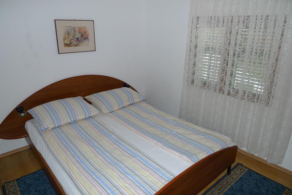 Apartments Vodice Srima Zimmer foto